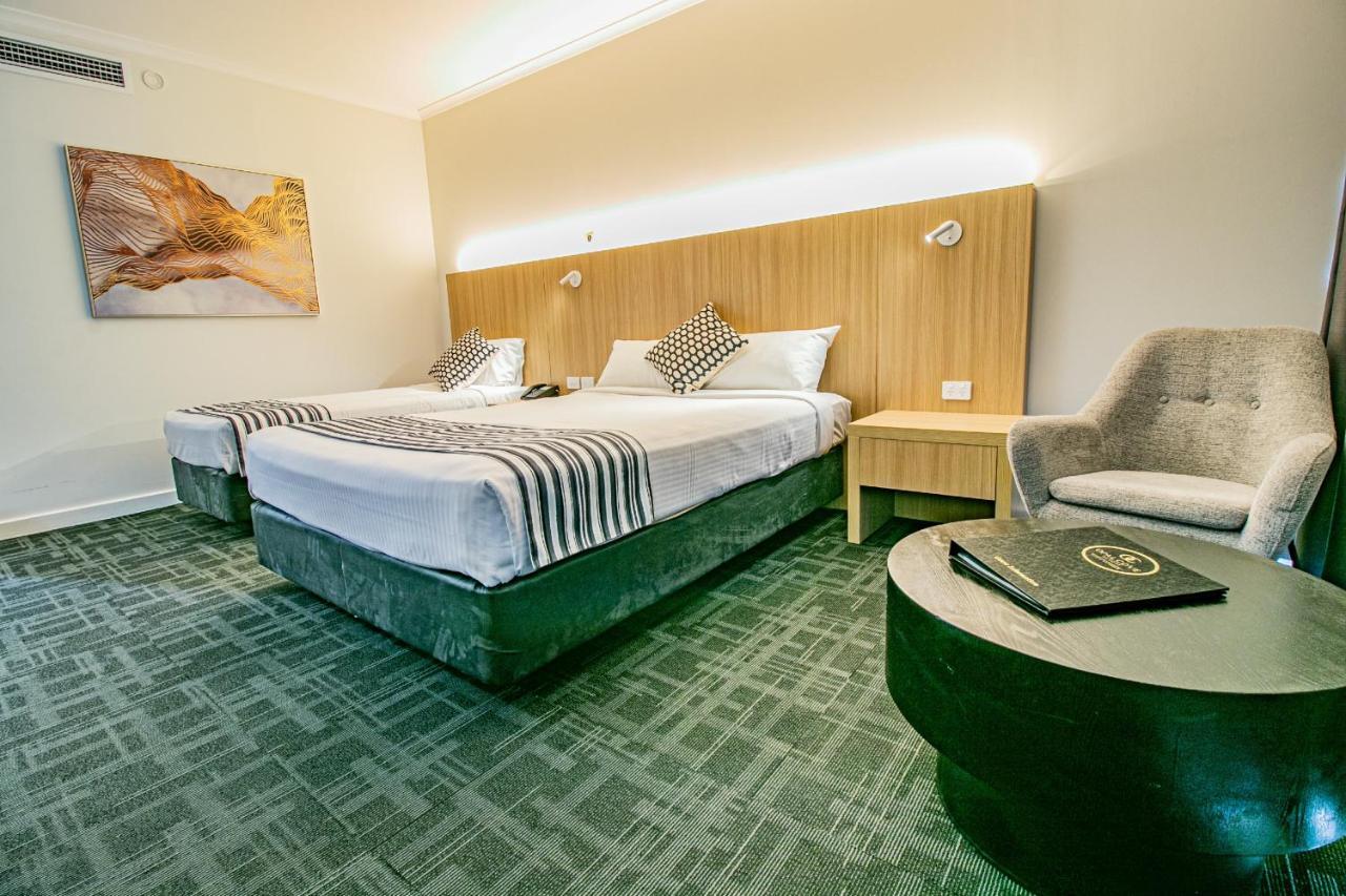 Absolute Beachfront Opal Cove Resort Korora Luaran gambar