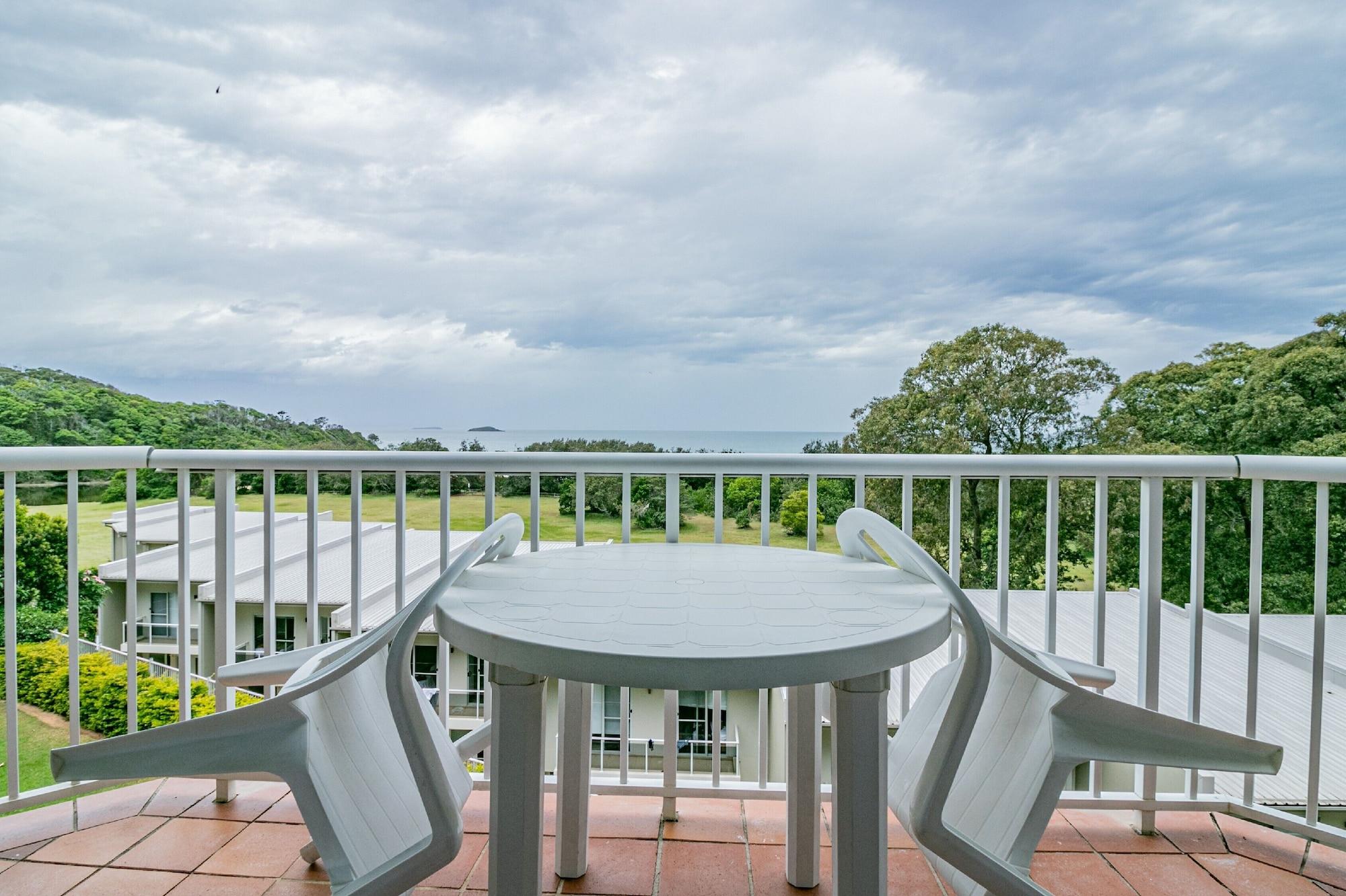 Absolute Beachfront Opal Cove Resort Korora Luaran gambar