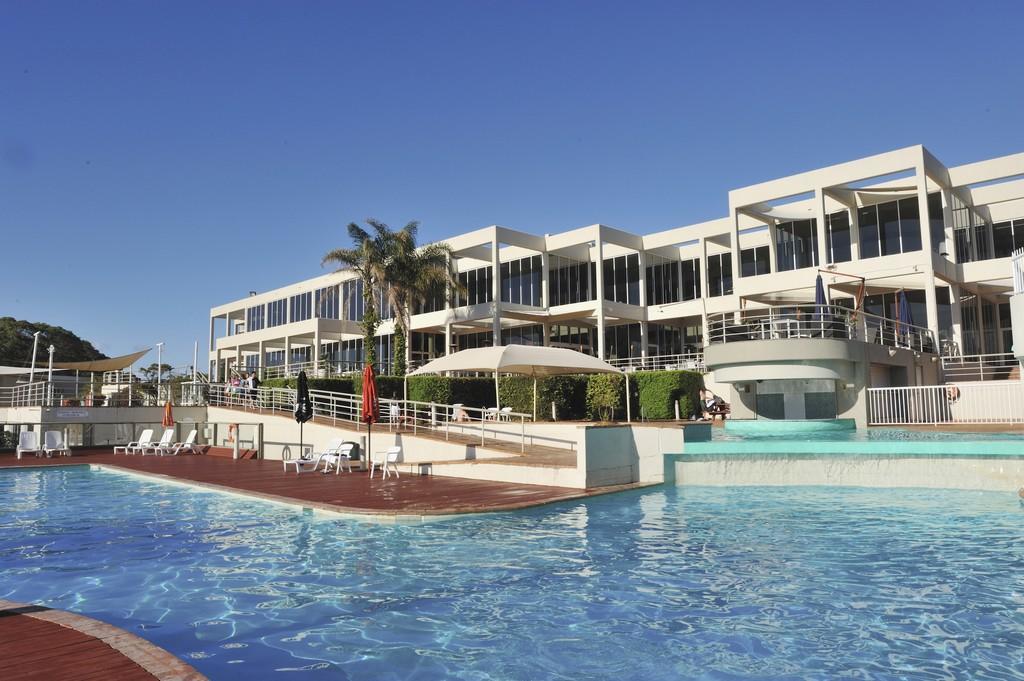 Absolute Beachfront Opal Cove Resort Korora Luaran gambar