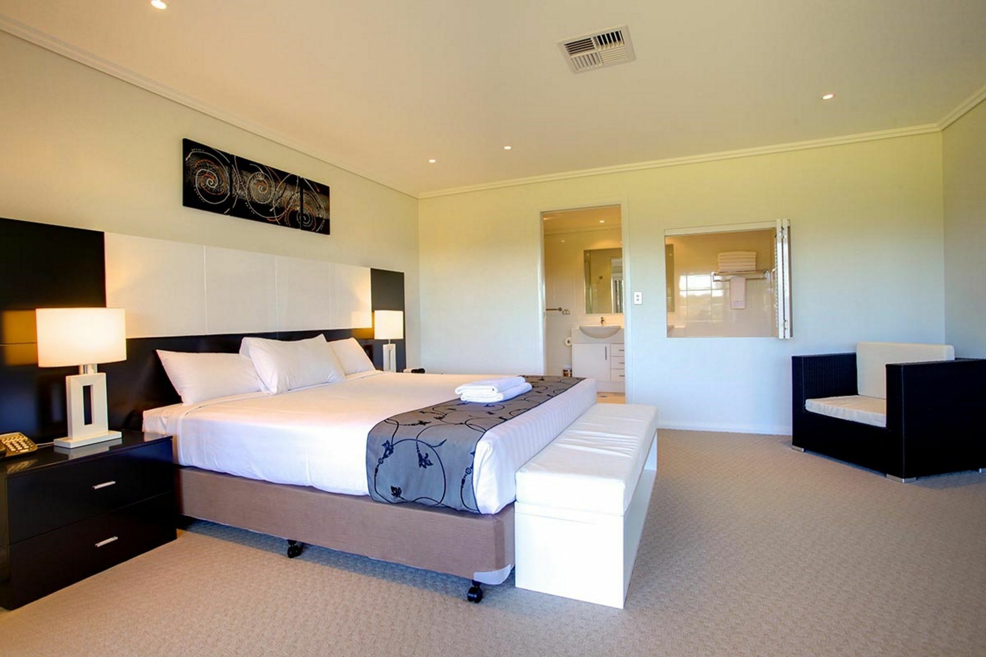 Absolute Beachfront Opal Cove Resort Korora Luaran gambar